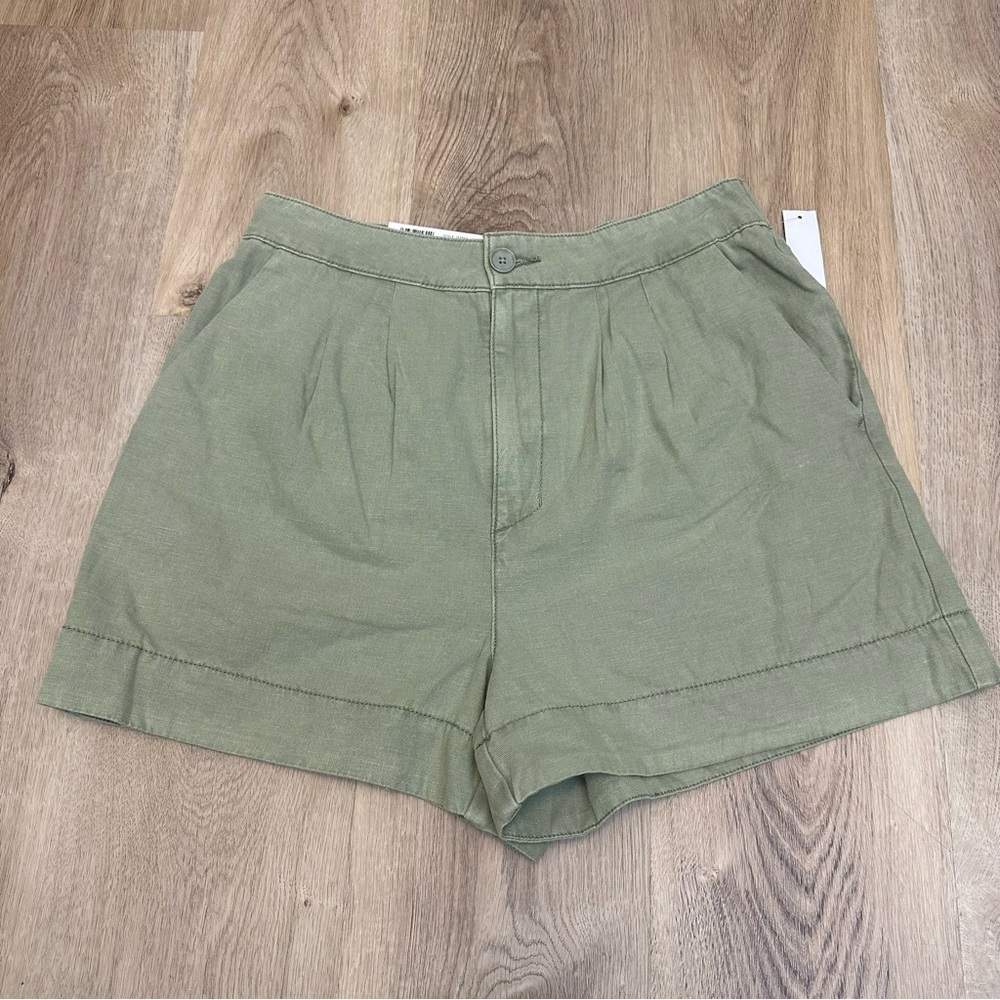Nwt Joie Faded Cactus Pleated Shorts
